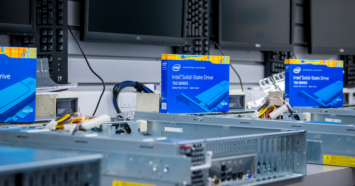 Dedicated Server hardware. Intel Solid-state Drive